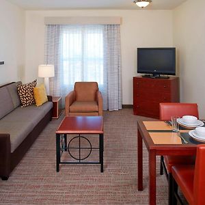 One-Bedroom King Suite Mobility accessible